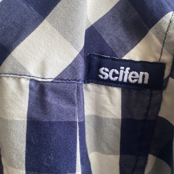 Scifen Button up - Picture 5 of 5